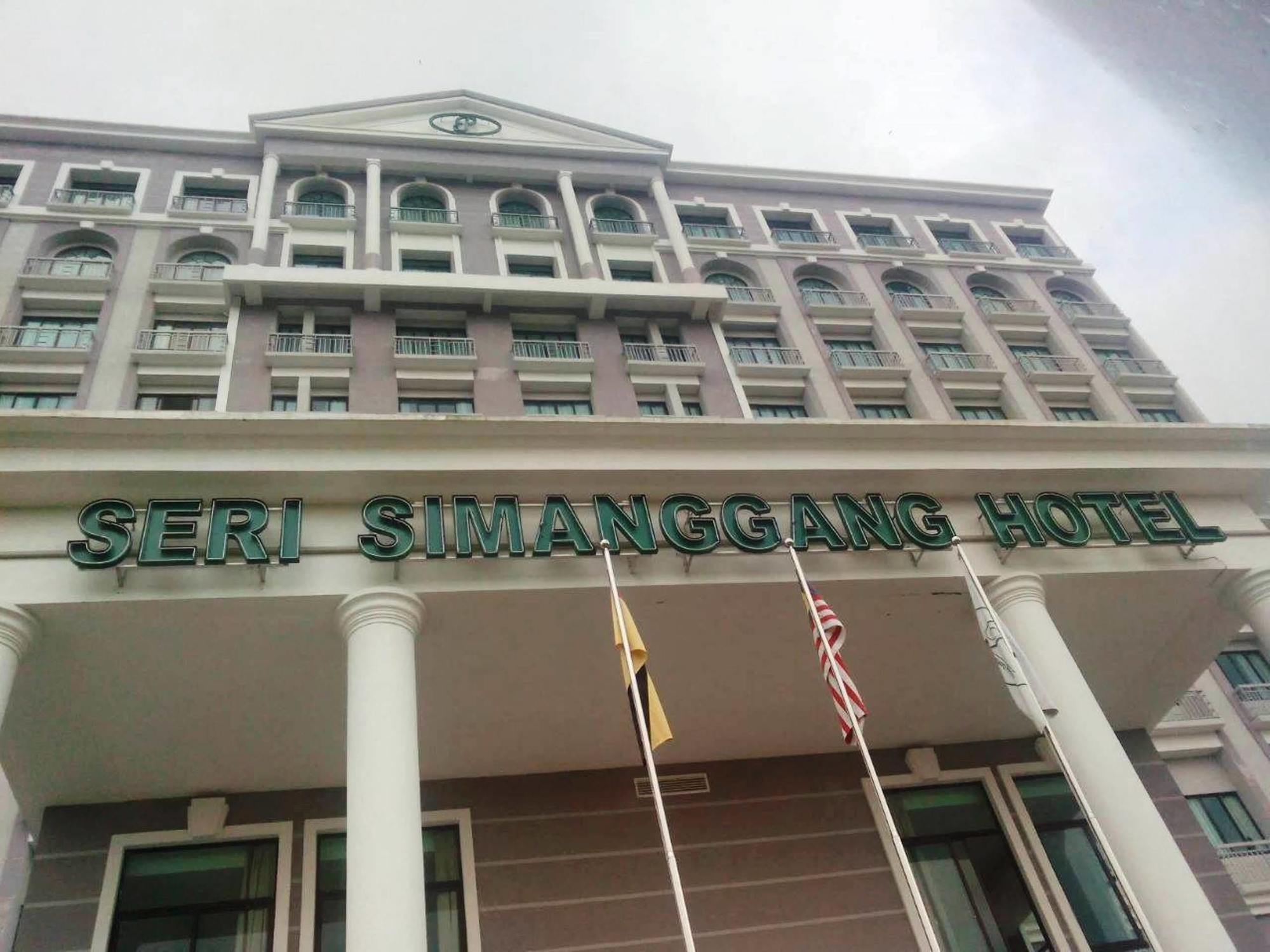 Seri Simanggang Hotel Exterior photo